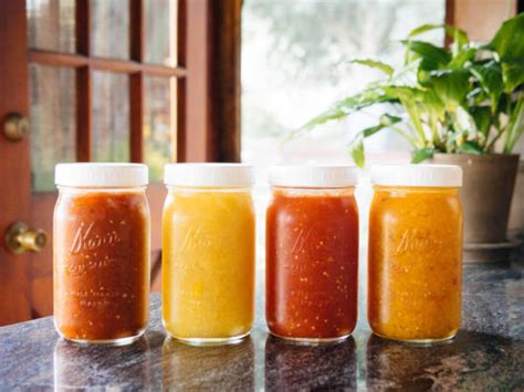 How to avoid watery homemade tomato sauce from garden tomatoes?